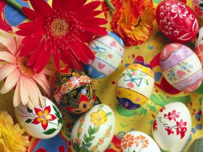 HOW TO PAINT EASTER EGGS